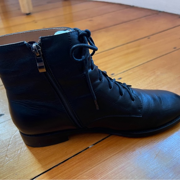 ONEENO size 9 genuine leather boots, lightly worn, very good condition. - Picture 5 of 5